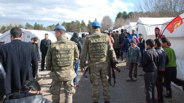 İndirin o bayrakları