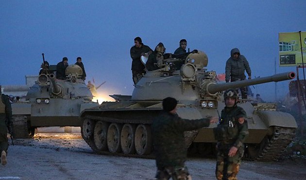 IŞİD, Musul'daki bir üsten çekildi