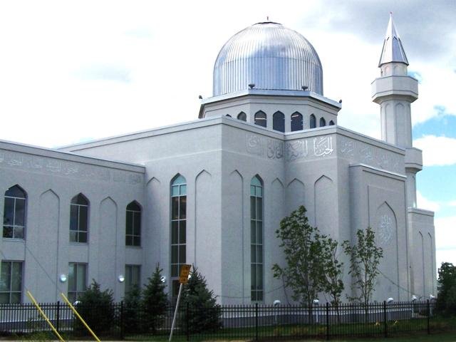 Kanada’da yine cami kapatılıyor