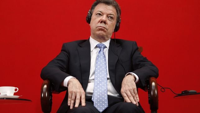 Kolombiya Farc isyancılarını bombalamaya ara veriyor