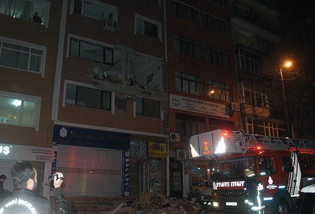 İstanbul'da bombalı saldırı: 1 ölü