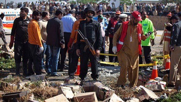Pakistan'da silahlı saldırı