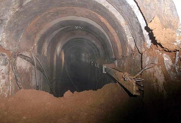 Mısır-Gazze sınırında tünel çöktü: 1 ölü