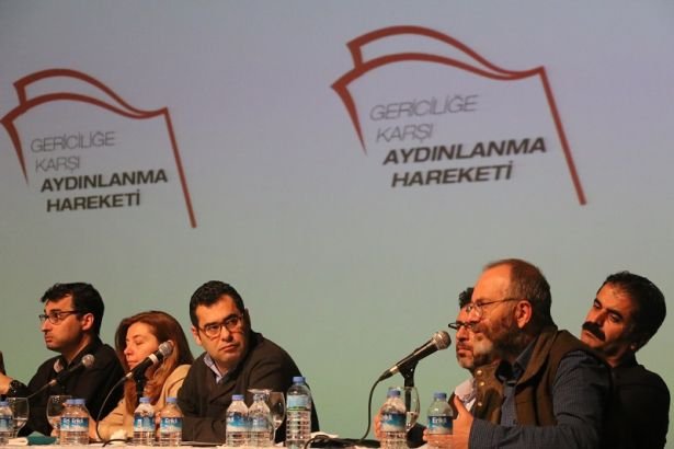 Komünistler ve Kemalistler İslam'a savaş açtı