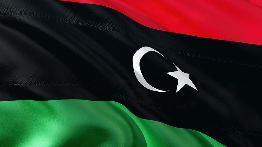 Libya'nın komşuları askeri çözümü reddetti
