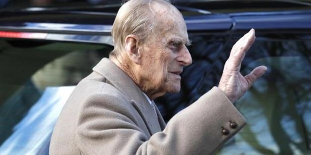 İngiliz Prens trafik kazası geçirdi