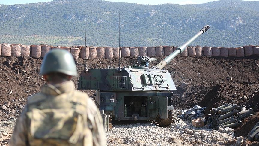 YPG/PKK'lı teröristler obüslerle vuruldu