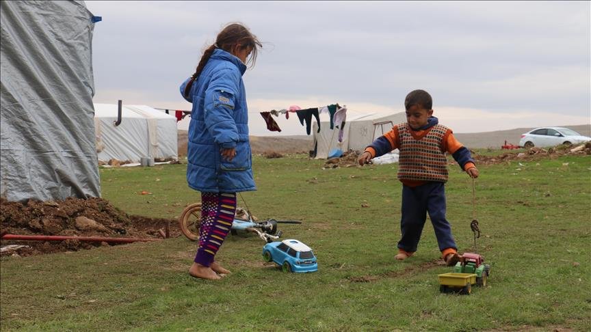 Suriye'de 35 çocuk hipotermiden öldü