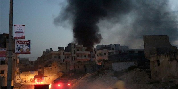 İdlib'e yoğun hava saldırıları sürüyor