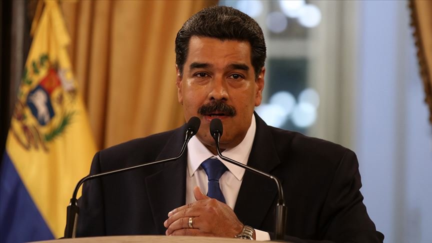Maduro'dan kabinesinde değişim sinyali
