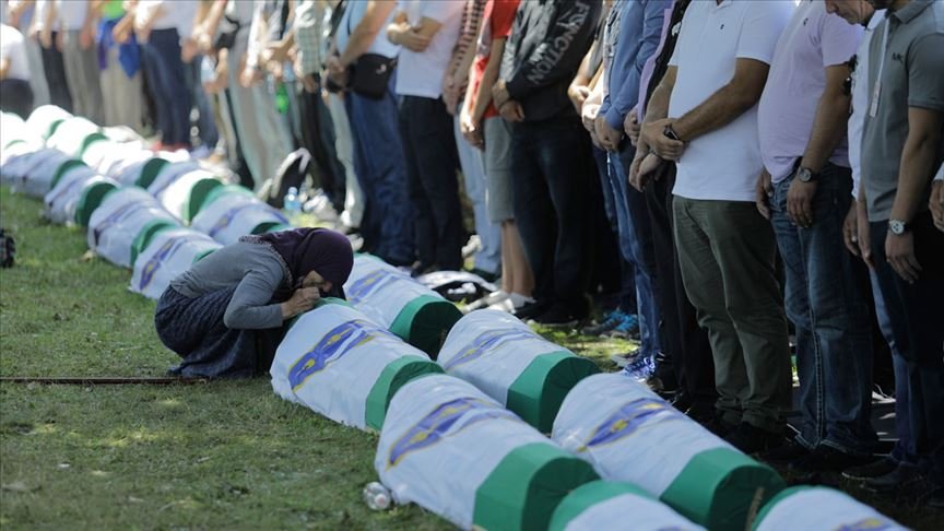 33 Srebrenitsa kurbanı daha toprağa verildi