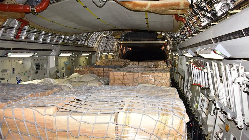 4,5 milyon dolarlık askeri malzeme hibe ettik