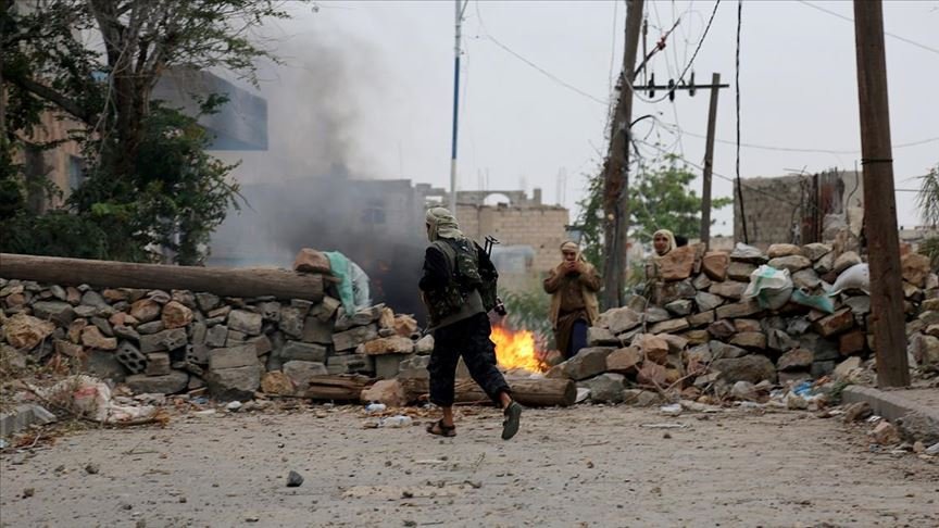 Husilerin SİHA saldırısında 6 sivil öldü