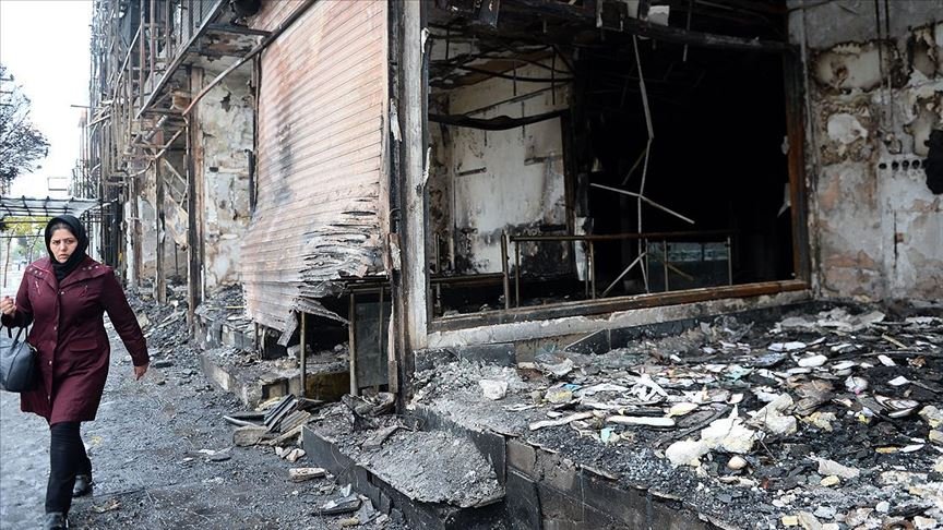 'Gösterilerde 50 kışla ve karakola saldırıldı'