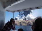 Whakaari Yanardağı patladı: 5 ölü