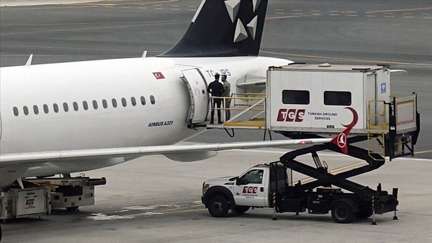 İsviçre uyruklu 3 YTS ülkelerine sınır dışı edildi