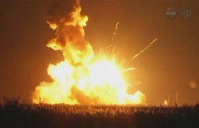 NASA'nın Uzay Aracı Havada İnfilak Etti